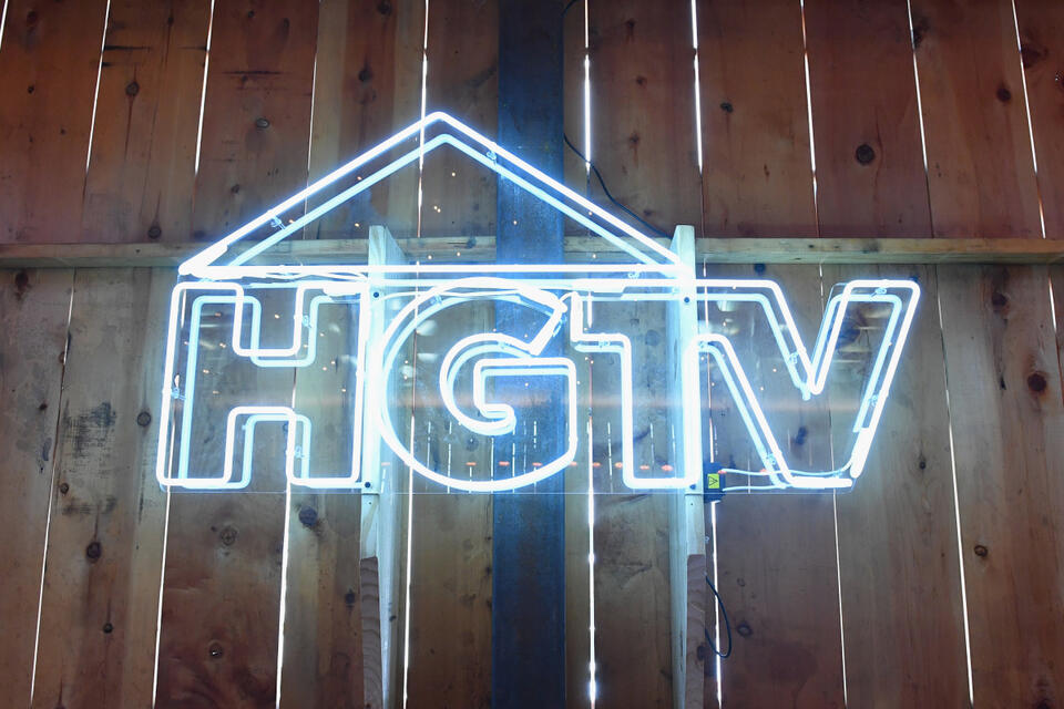 HGTV Stars Spill on Breakup Buzz