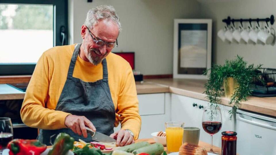 These Signs You’re Crushing It at 70