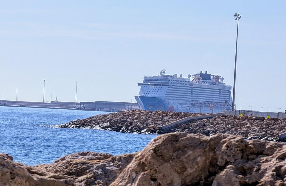 Cruise Hack: Why Repositioning Cruises Rock