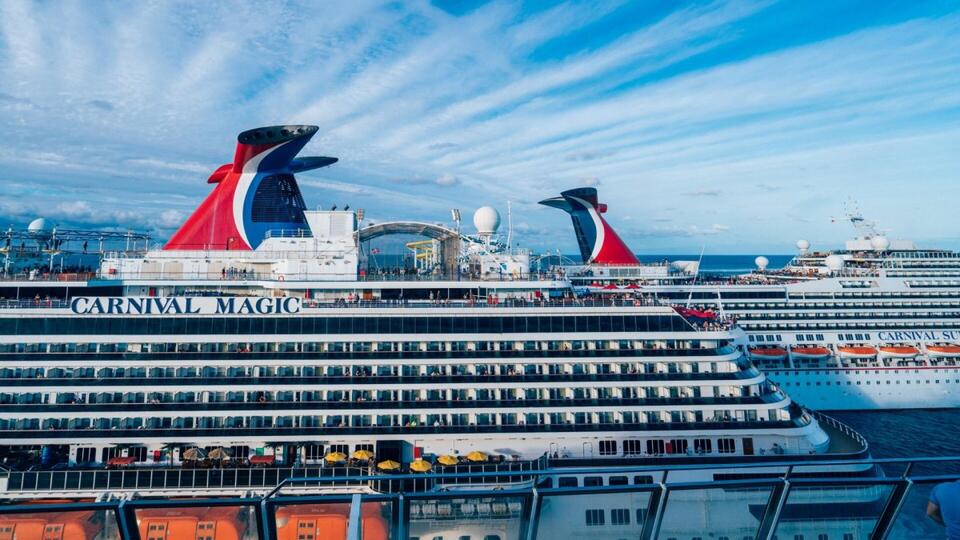 Carnival’s Back-to-Back Cruise Hack!