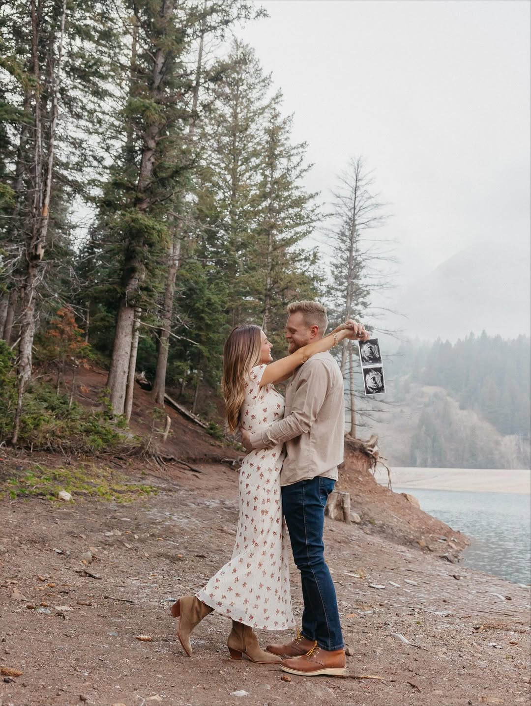 DWTS Fans Divided Over Lindsay’s Big News 👶