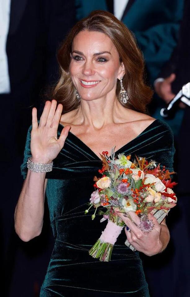 Kate’s Pink Lipstick Era Is a Total Glow-Up