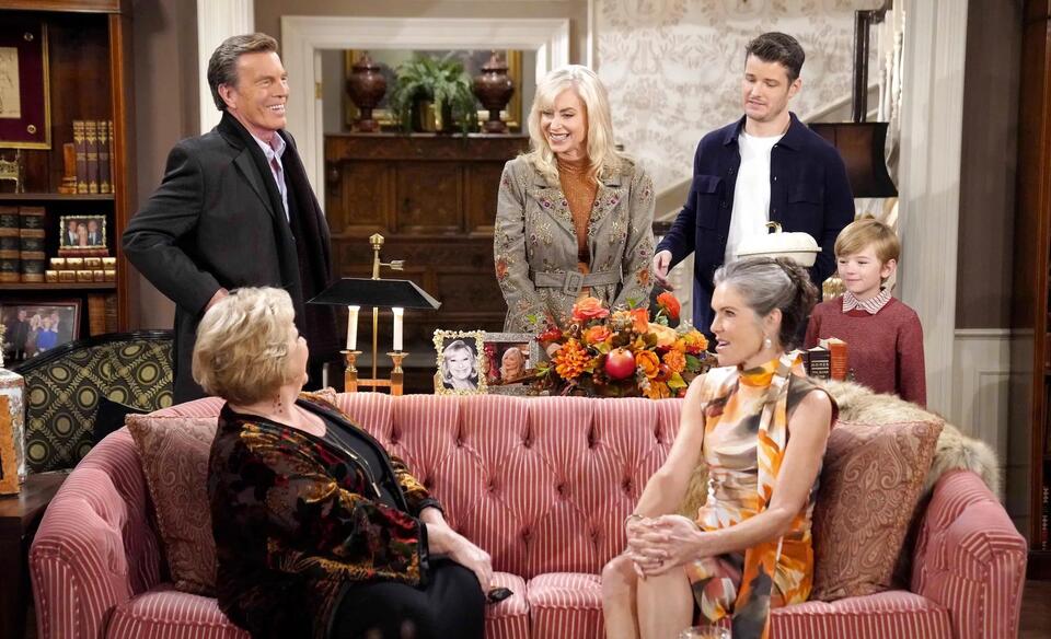 Y&R Thanksgiving Drama Unpacked!