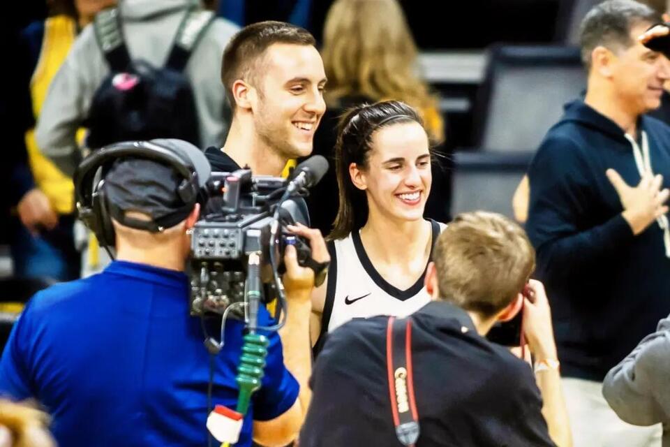 Clark’s Magic Boosts Butler Over South Carolina