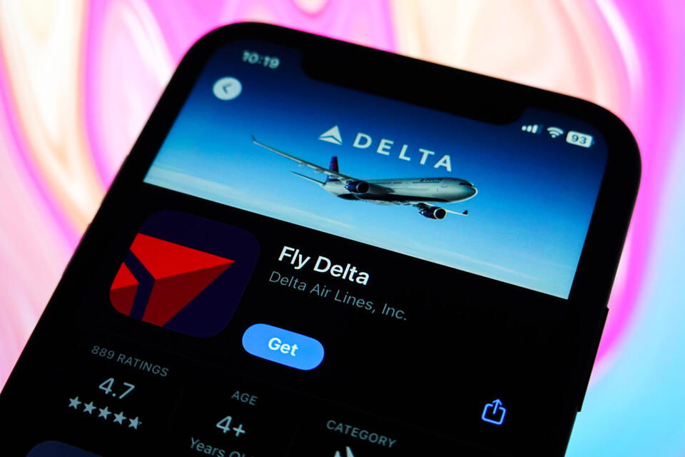 Apple AirTags: Game Changer or Security Risk?