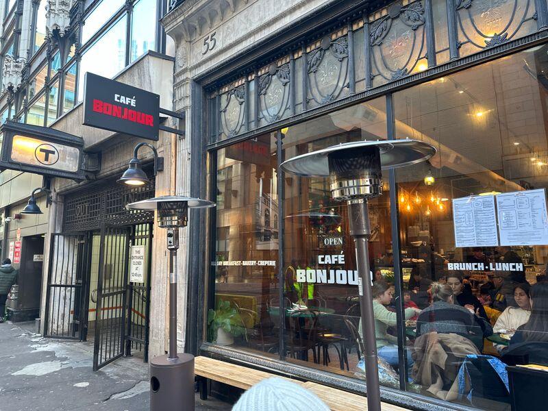 Boston’s lobster brunch: Worth the wait!