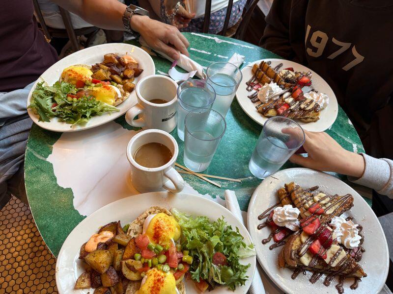 Boston’s lobster brunch: Worth the wait!