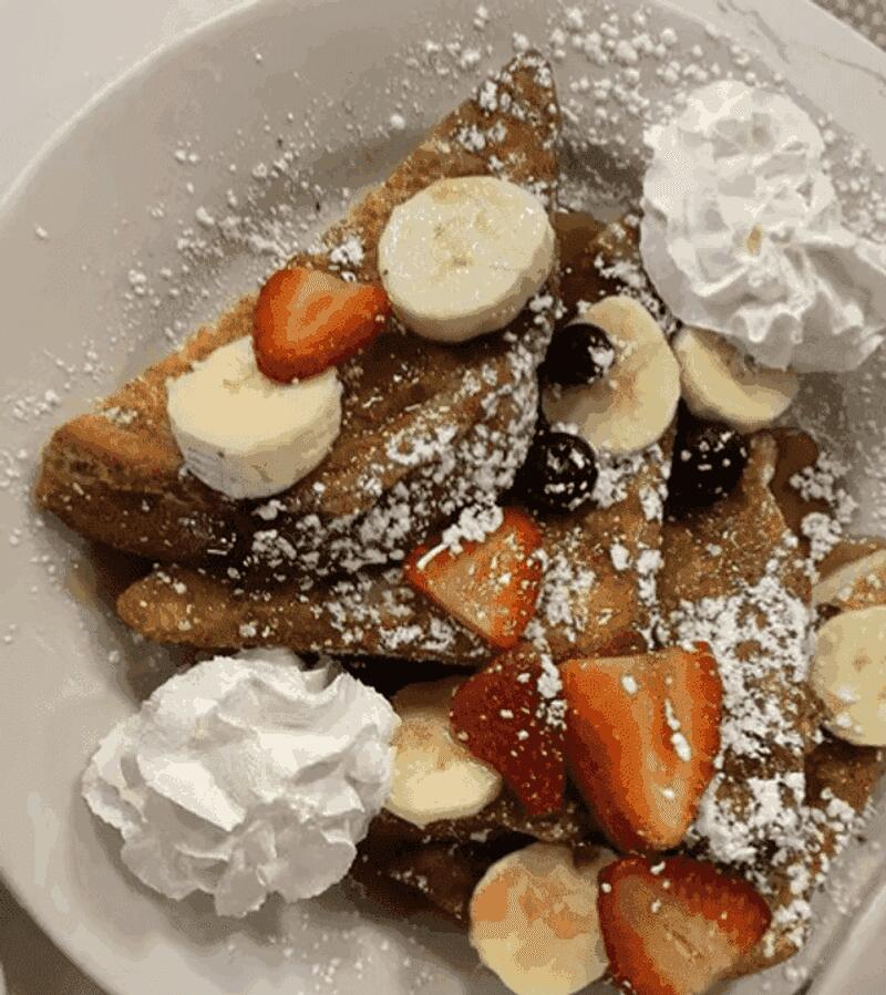 Boston’s lobster brunch: Worth the wait!