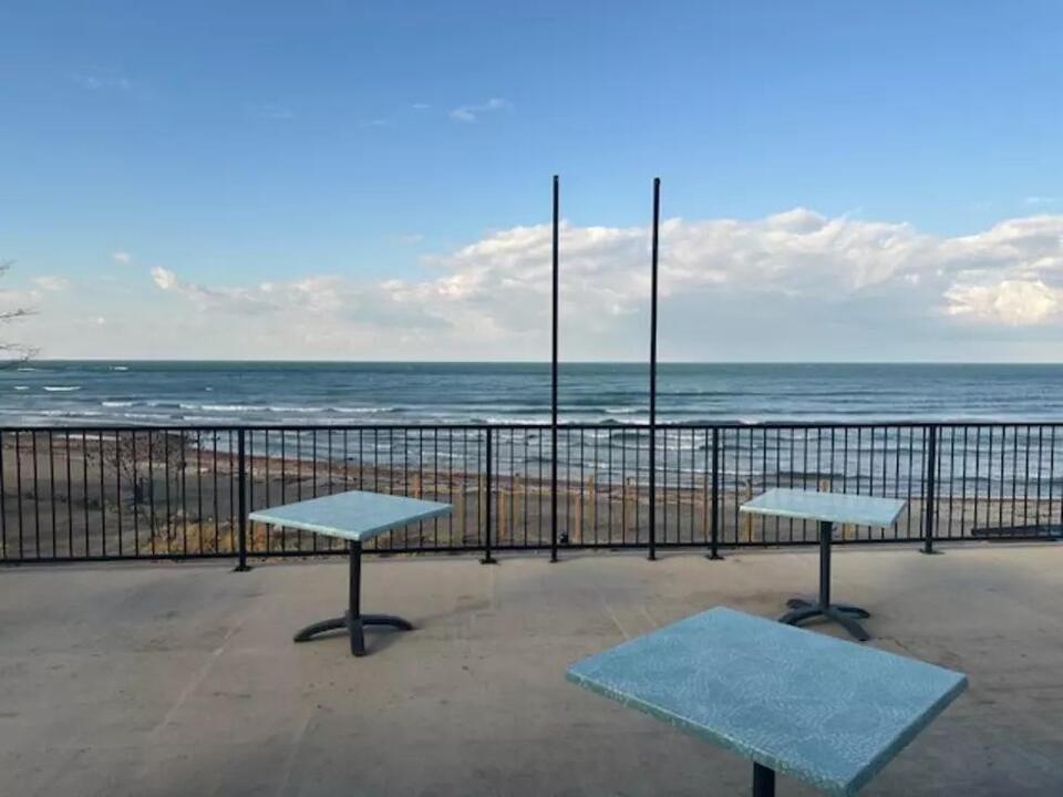 Lake Erie dining gem just south of Buffalo