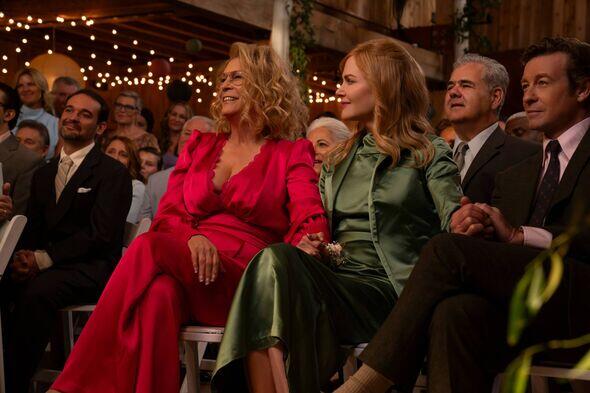 Nicole Kidman & Jamie Lee Curtis: Sister Showdown! 🔥