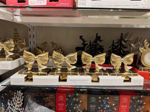 HomeGoods’ Christmas Decor Is Selling Out!