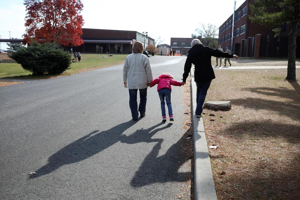 Thanksgiving 'Fart Walks' Are a Thing Now
