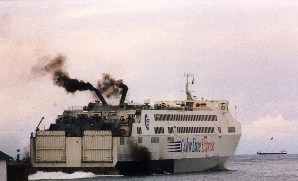 Cruise Dreams vs. Reality: Why I Jumped Ship