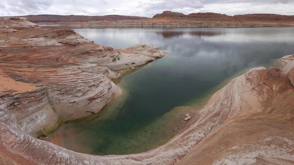 Beavers bring new life to Lake Powell
