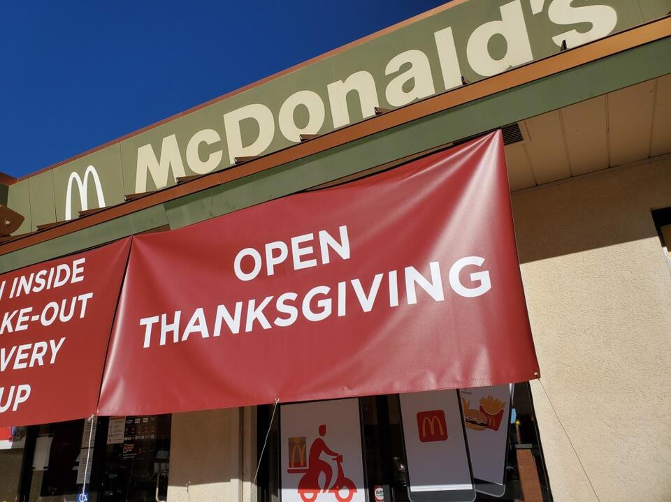 Thanksgiving 2025: What’s Actually Open?