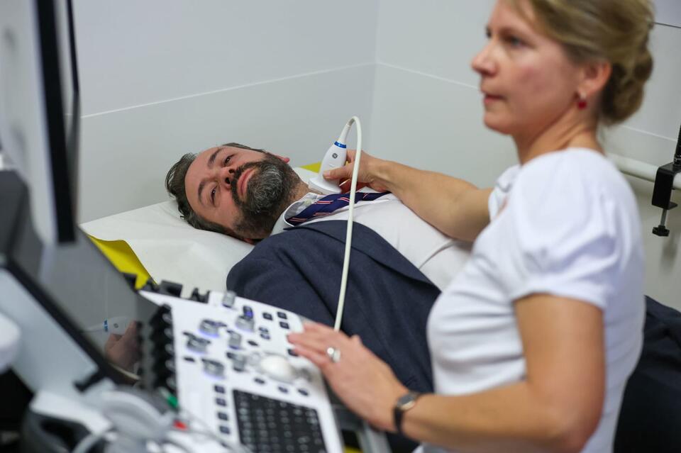 Neck Scan Could Predict Heart Trouble