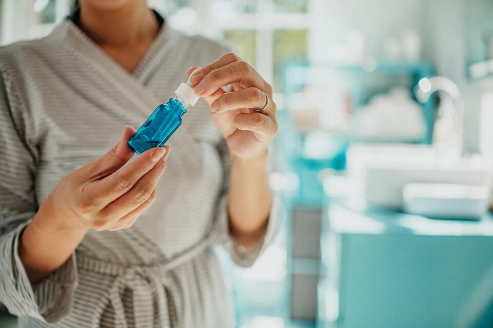 This Doc’s 3-Step Wrinkle Routine Is Genius