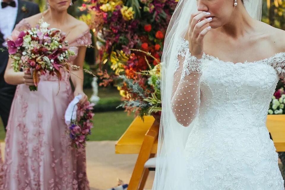 Sister Drama: Wedding Uninvite Over Pregnancy