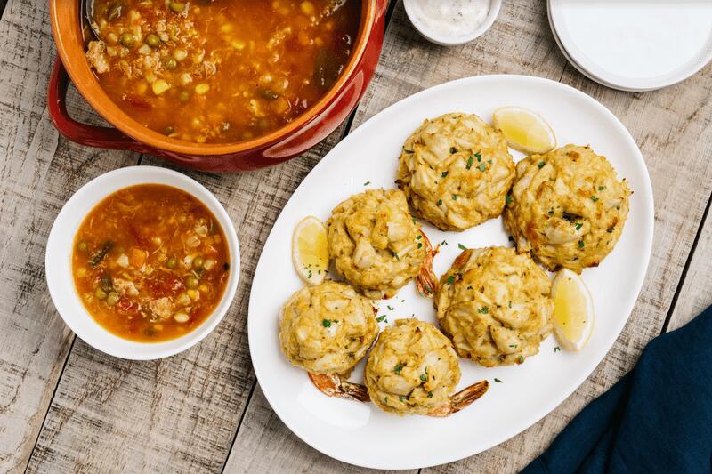 Maryland’s crab cake legend: G&M delivers big