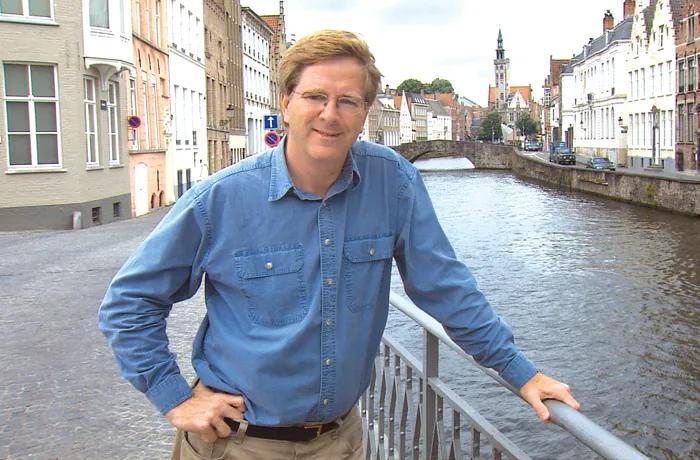 Rick Steves vs. Lord Miles: Who’s the Real Travel Guru? 🌍