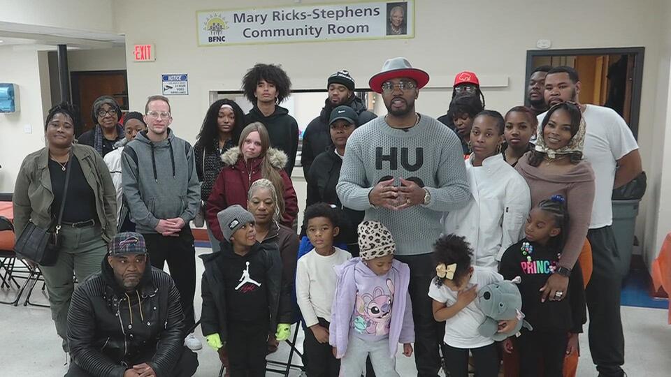 Buffalo’s Thankful Breakfast spreads real holiday cheer