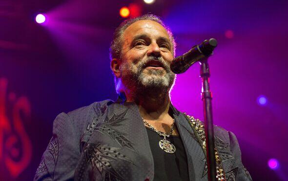 Country Star’s Family Thanksgiving Hits Different