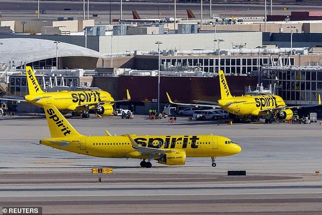 Vegas airport empties as prices soar