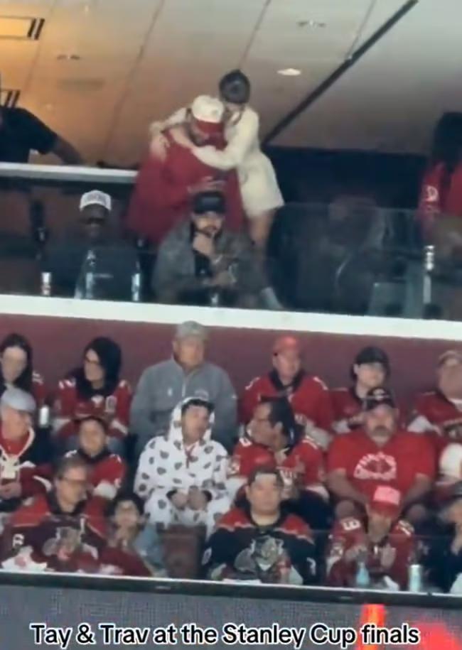 Taylor & Travis PDA at Stanley Cup?! 🏒