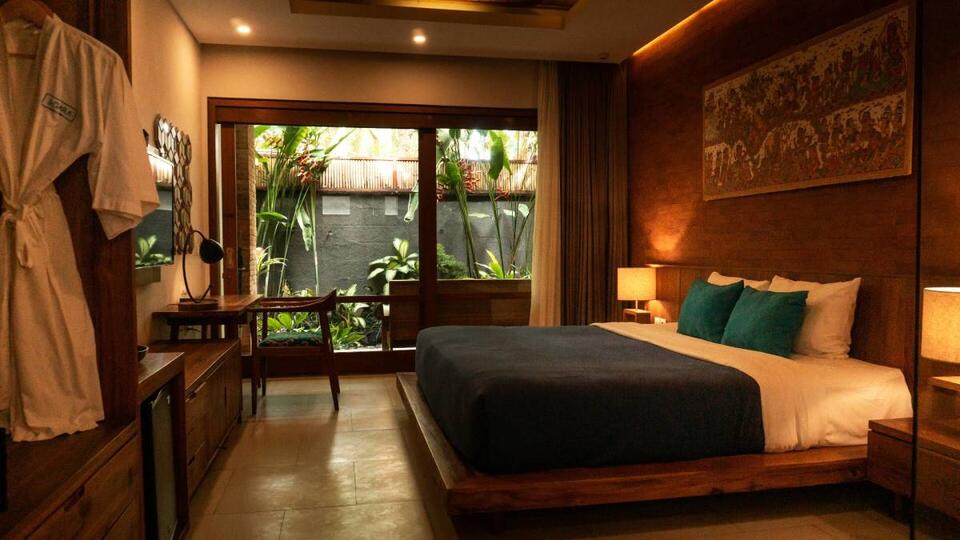 How to Actually Score a Hotel Upgrade