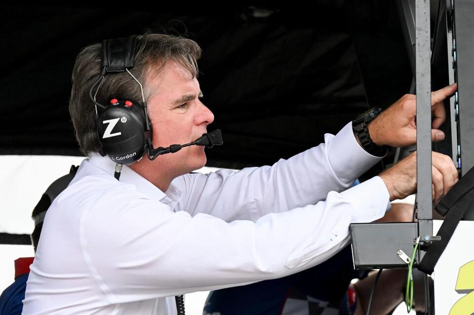Why Jeff Gordon’s Name Is in the 23XI vs NASCAR Showdown
