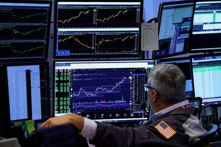 Why Investors Are Taking a Breather from Stocks