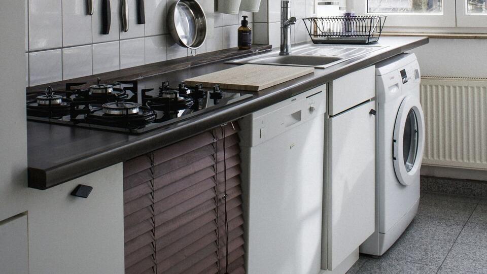 Don’t Leave These 3 Kitchen Gadgets On Overnight!