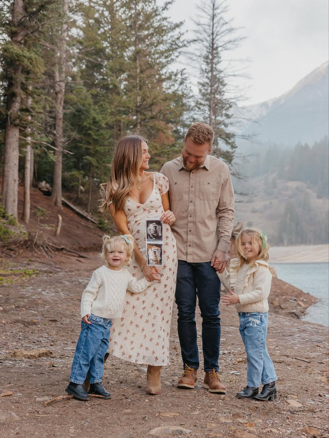 DWTS Star Lindsay Arnold’s Scary Pregnancy Update