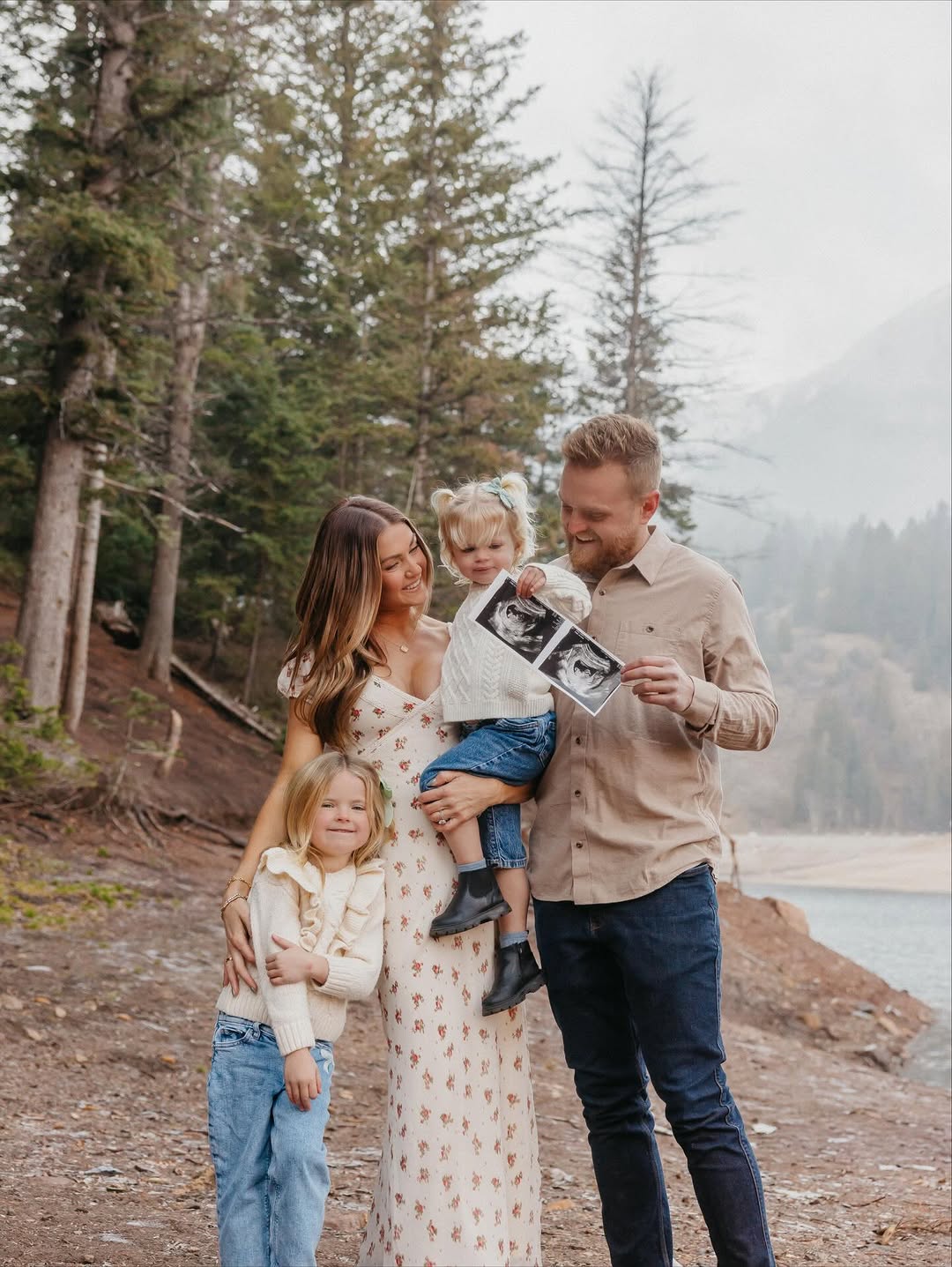 DWTS Star Lindsay Arnold’s Scary Pregnancy Update