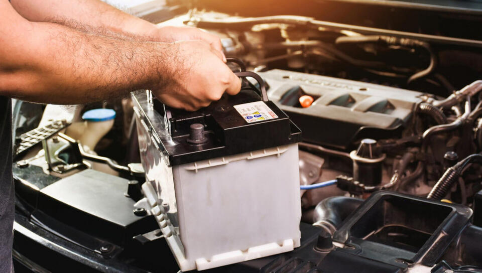 Car Battery Drama: Signs You Can't Ignore