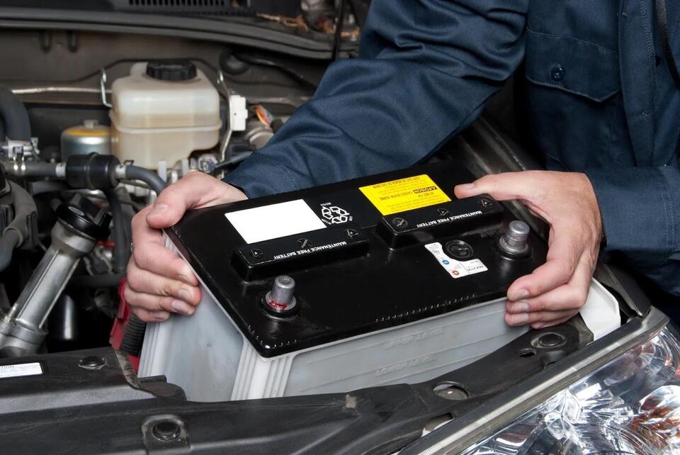 Car Battery Drama: Signs You Can't Ignore