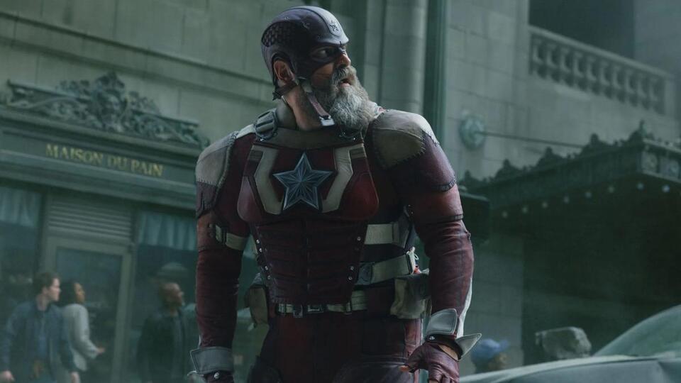 David Harbour’s Hellboy Flop 😬