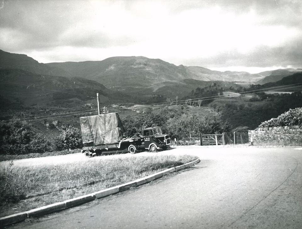 Hidden Art Heist? 🎨 Welsh Quarry’s Secret Past