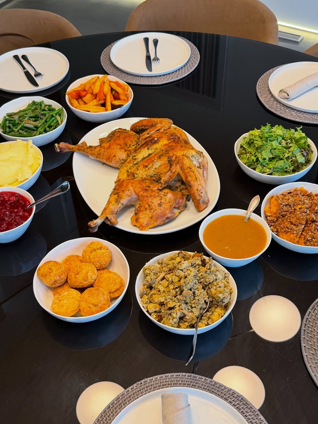 Alix Earle’s Thanksgiving Look = Closet Goals