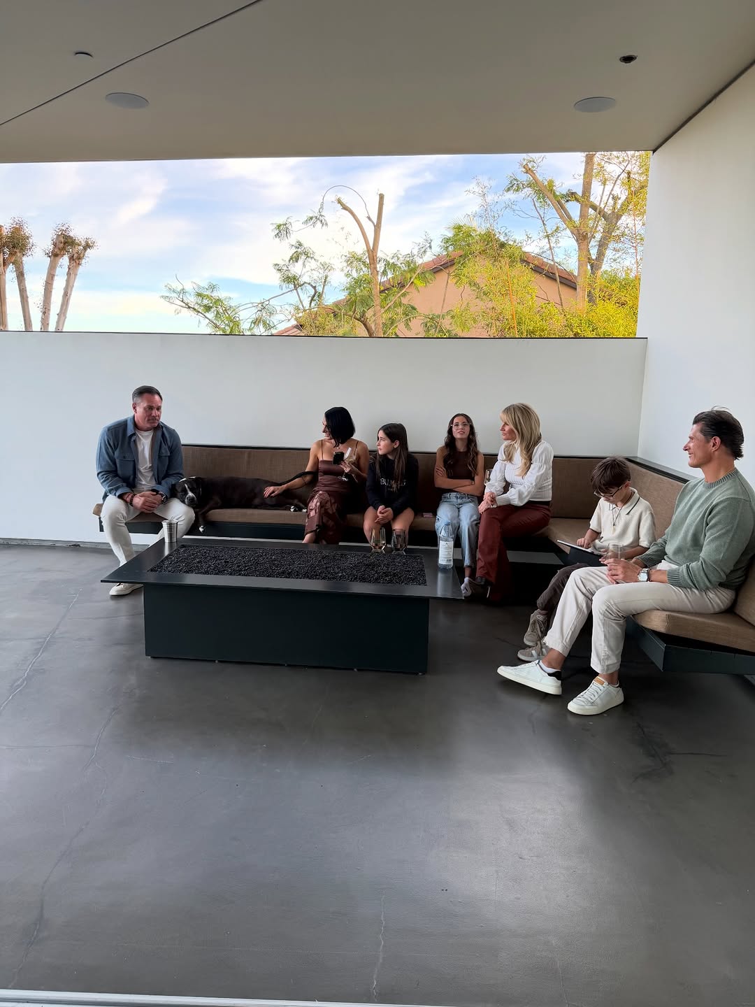 Alix Earle’s Thanksgiving Look = Closet Goals