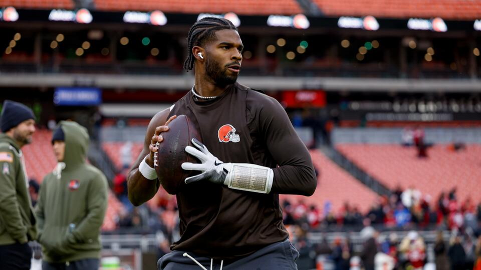 Shedeur Sanders brings old-school swagger to Browns-49ers clash