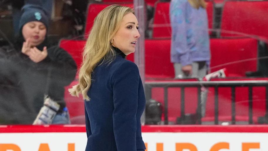 Seattle’s record crowd changes women’s hockey