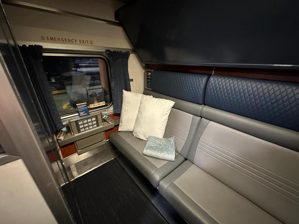 Train Over Plane for Thanksgiving? Worth It!