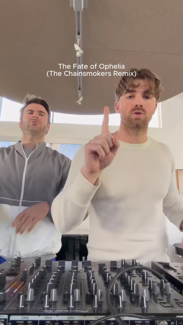 Chainsmokers Remix Sparks Swiftie Drama 🎶