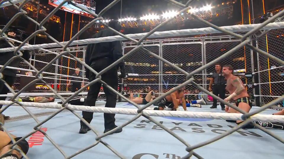 Austin Theory Unmasked at Survivor Series!