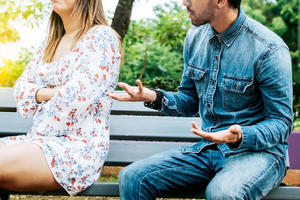 Wedding Discount Drama: Would You Spill?