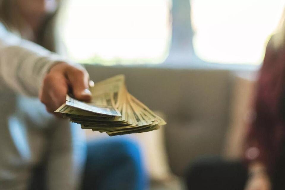 Family Drama Over $8K in Unpaid Loans