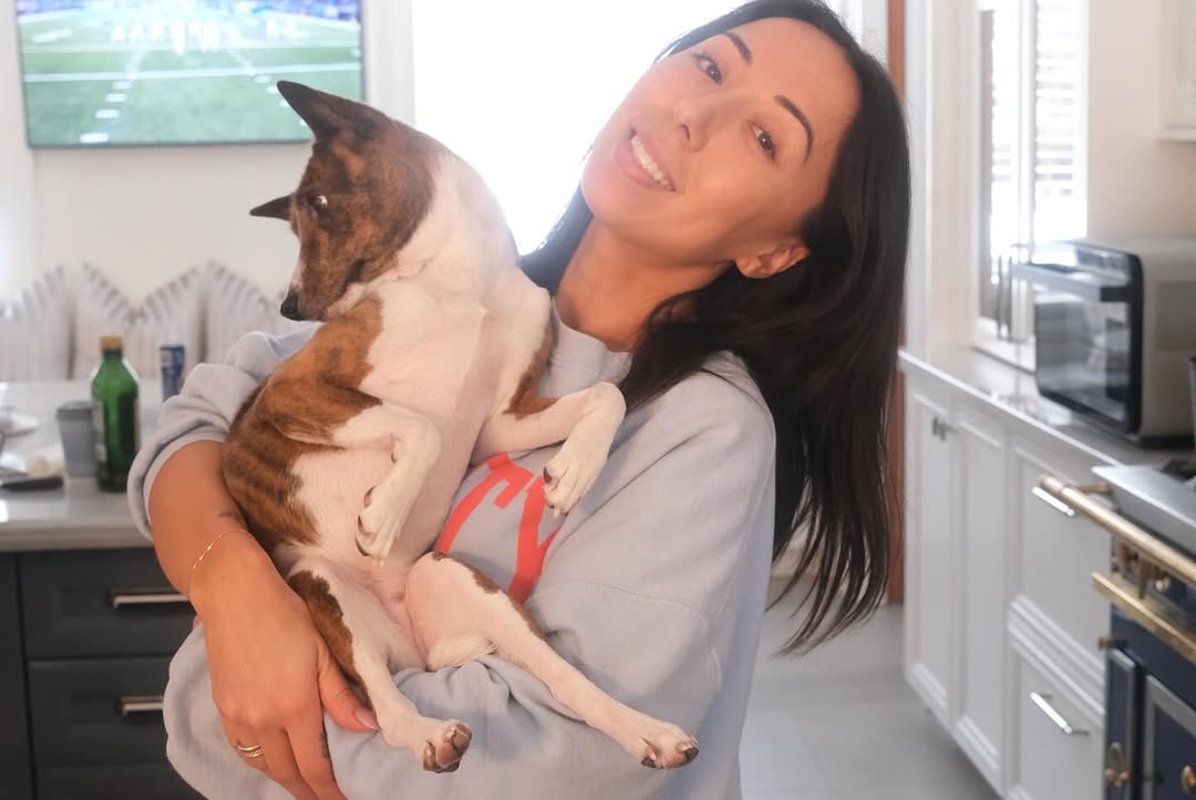 Pegula Family’s Off-Court Win: Kelly Engaged!