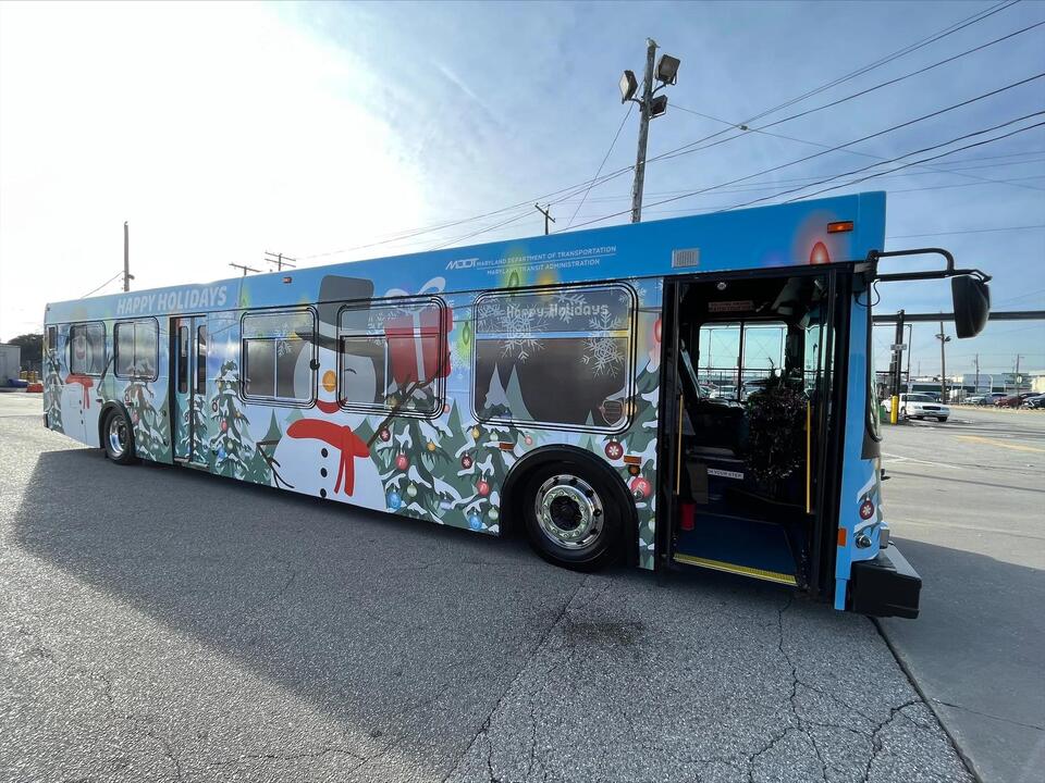 Baltimore’s Holiday Bus is back—free rides, festive vibes!