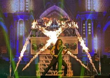 Trans-Siberian Orchestra lights up Michigan